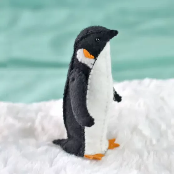 DIY Craft Kit - Penguin Felt Animal Sewing Kit